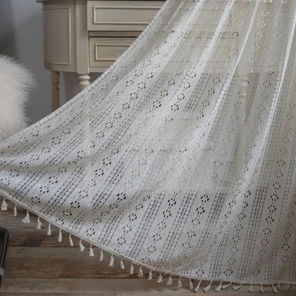 Cortina de Crochê Translúcida para Decoração Laresia